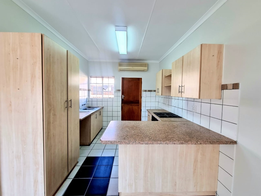 2 Bedroom Property for Sale in Minerva Gardens Northern Cape